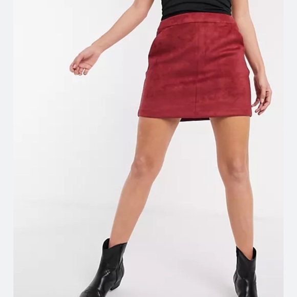Red 100% leather skirt - Picture 1 of 7